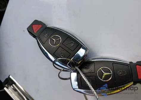 2019 Mercedes-Benz Glc 300 4Matic z USA, uszkodzony, nr VIN WDC0G4KB3KF575009